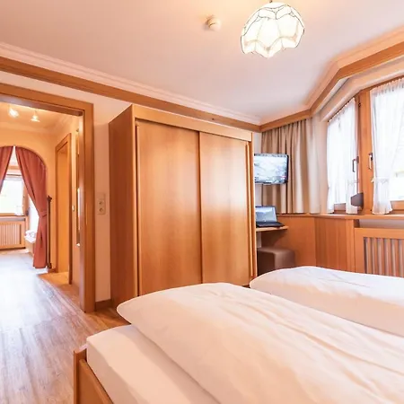 Garni Tina Apartahotel