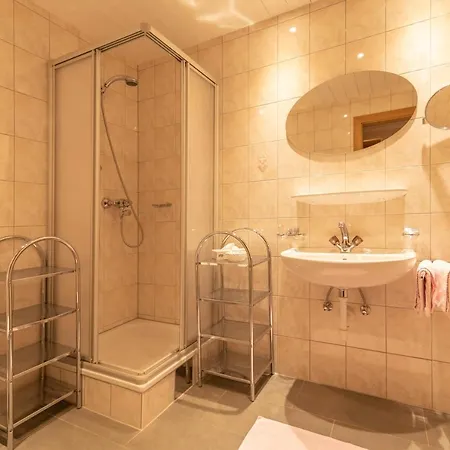 Garni Tina Apartahotel