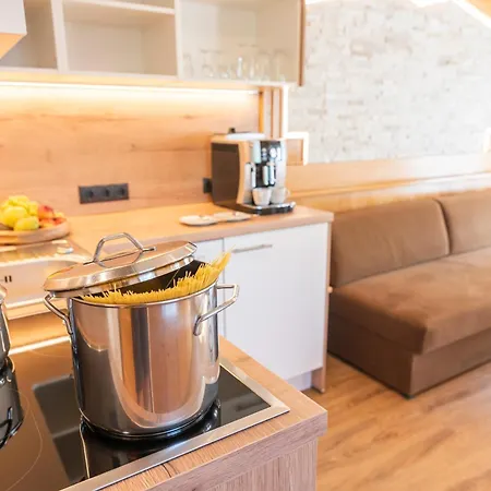 Apartahotel Garni Tina
