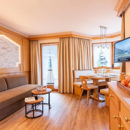 Garni Tina Apartahotel Ischgl