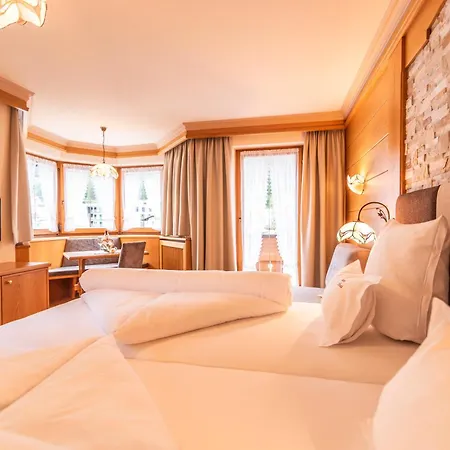 Apartahotel Garni Tina Ischgl